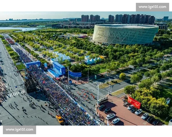 500 人湖畔开跑！2025 济南高新区彩虹湖健康跑燃动金秋